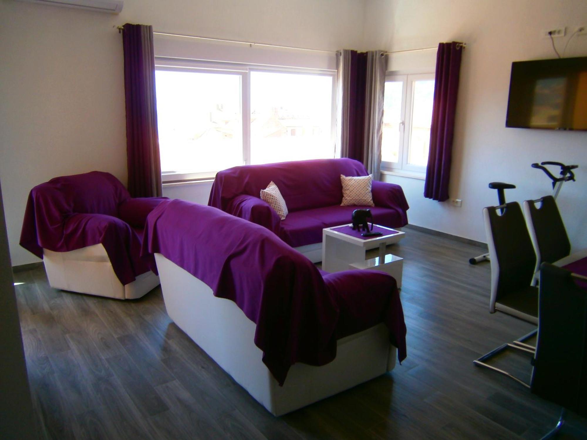 Apartment Willy Комижа Экстерьер фото